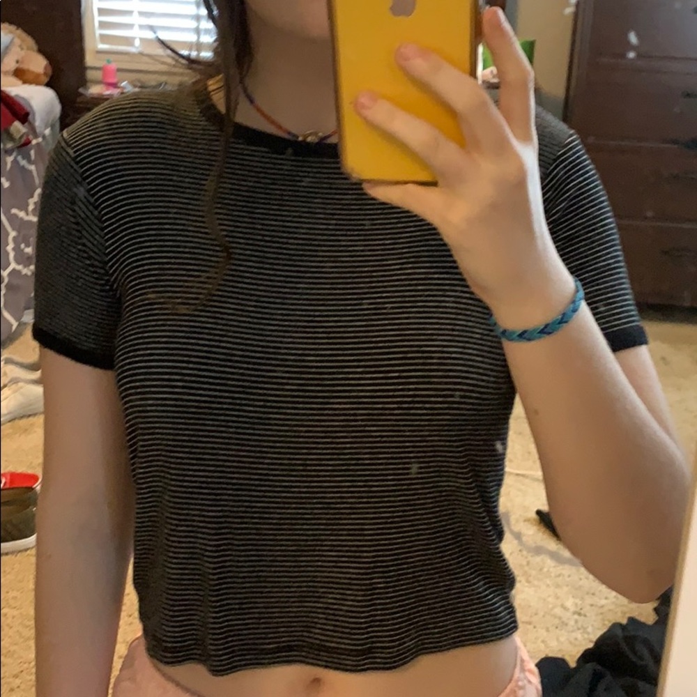 brandy melville white and black stripped crop top